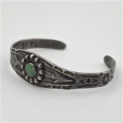 Vintage Fred Harvey Era 925 Sterling Silver Green Turquoise Arrow Cuff Bracelet